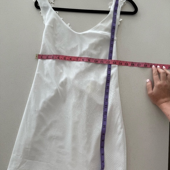 Lace Floral Embroidered Cross-Back White Mini-Dress w/ Plunge Front Double Lined - Picture 5 of 5